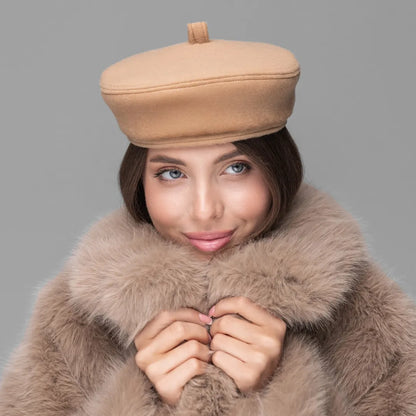 Classic beige cashmere beret