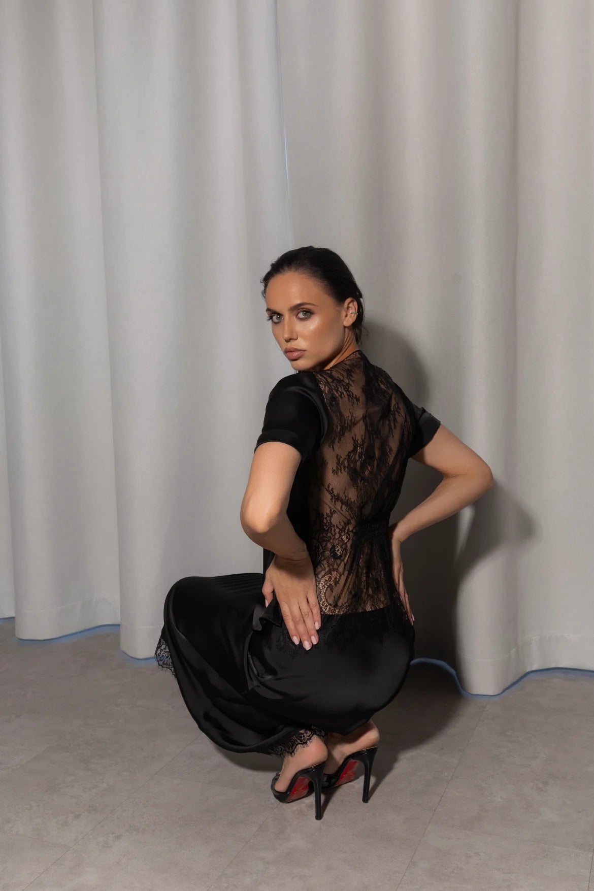 Футболка SILK EXCLUSIVE з еко-шовку та мережива — Bustier Brand