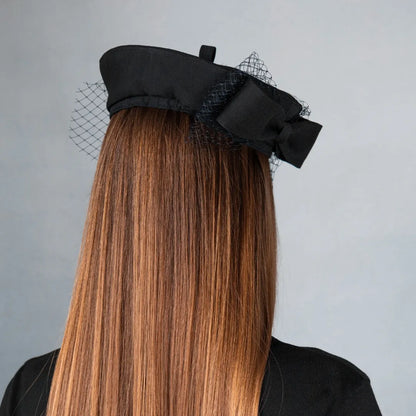 Black dress fabric beret with bow and veil