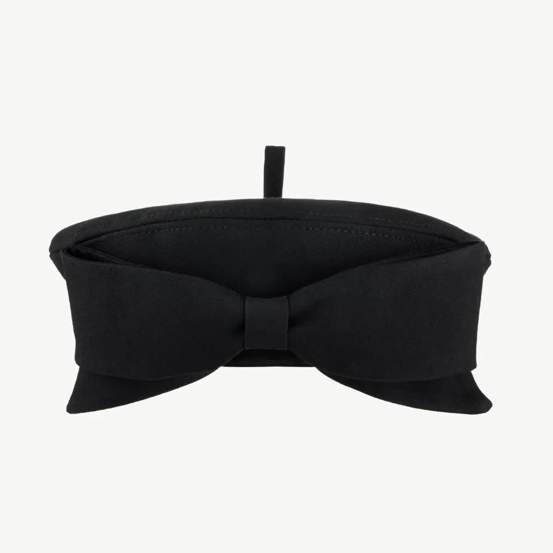 Suit fabric beret with a bow
