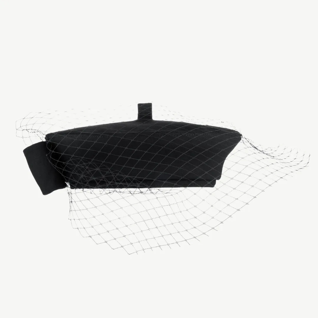 Black dress fabric beret with bow and veil