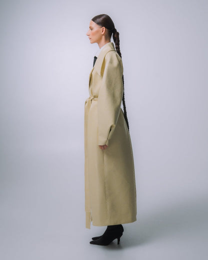 GRAPHIC FAUX LEATHER COLLAR COAT IN MILK