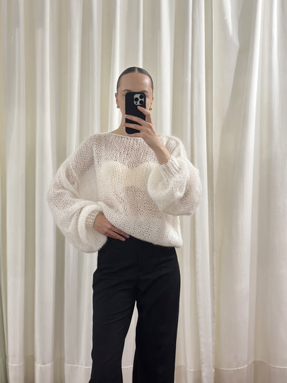 Светр із мохеру з прозорою кокеткою, Молочний — Aura Atelier