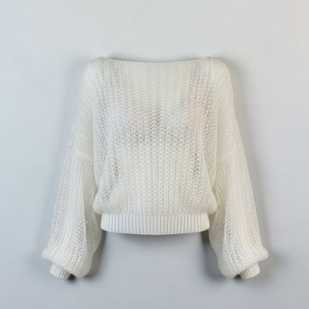 Stassia 12 white mohair knit sweater with a loose fit and wide sleeves, perfect for a cozy and stylish look.