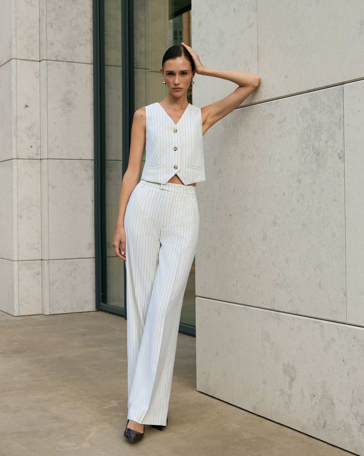 Striped vest - off-white
